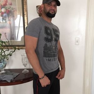 Meet your Posher, Angel rafael